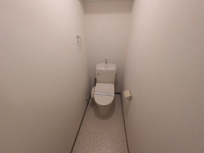 物件内観写真11　(トイレ)