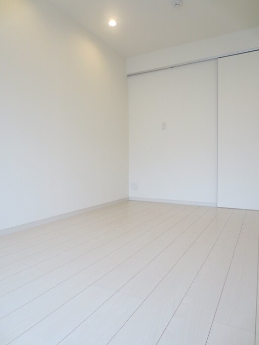 物件内観写真5　(居室)