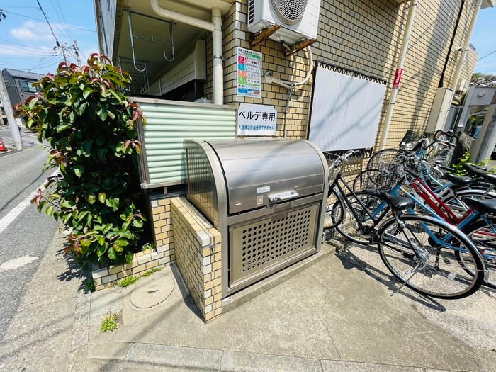 物件外観写真6　(建物設備)