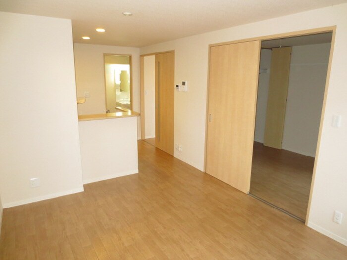 物件内観写真6　(居室)