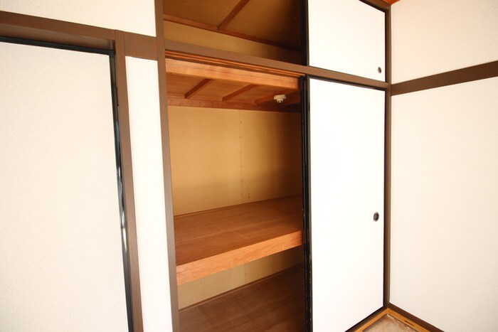 物件内観写真10　(収納)