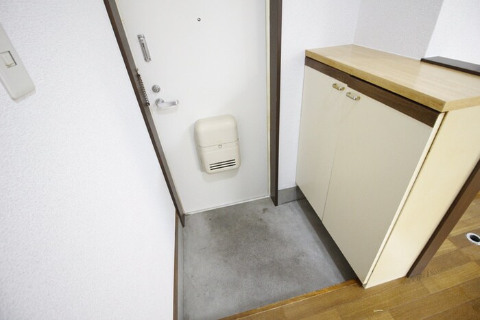 物件内観写真21　(玄関)