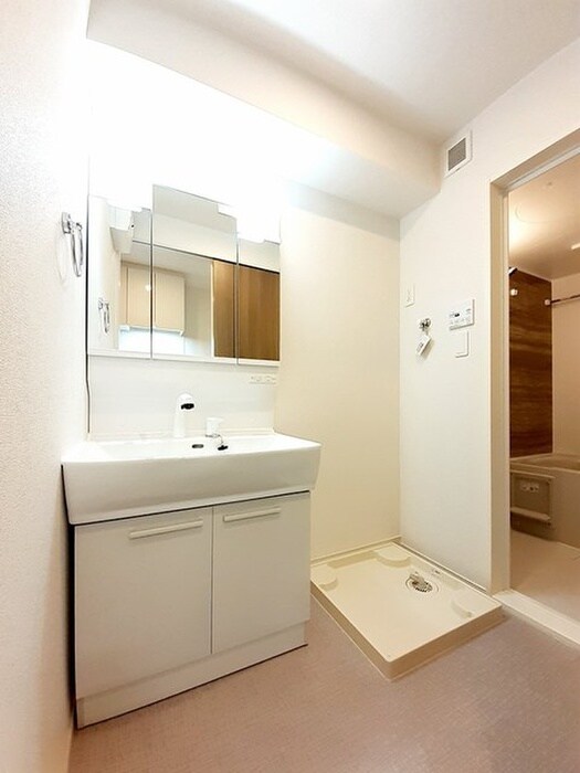 物件内観写真7　(洗面)