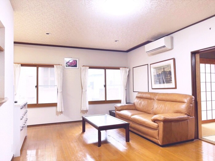 物件内観写真7　(居室)