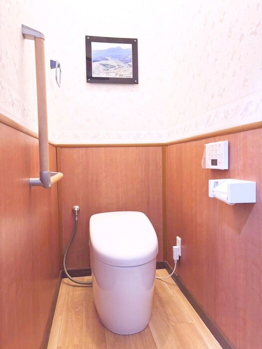 物件内観写真12　(トイレ)