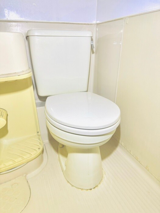 物件内観写真14　(トイレ)