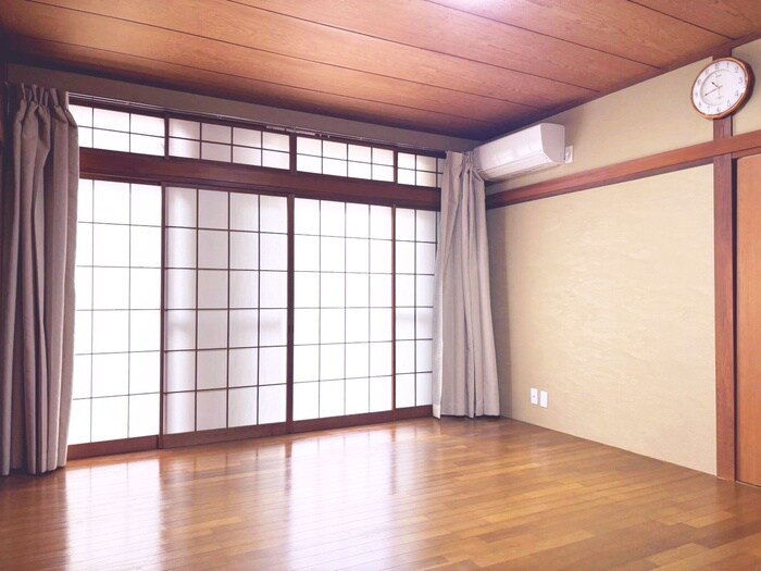 物件内観写真17　(室内からの展望)