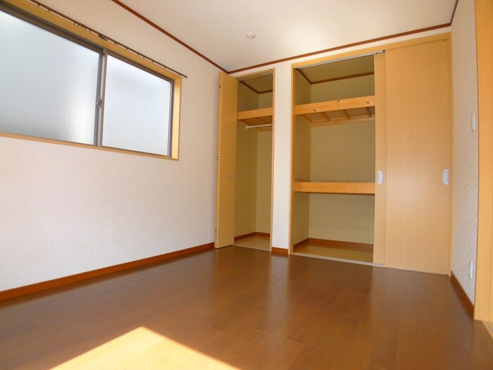 物件内観写真6　(居室)