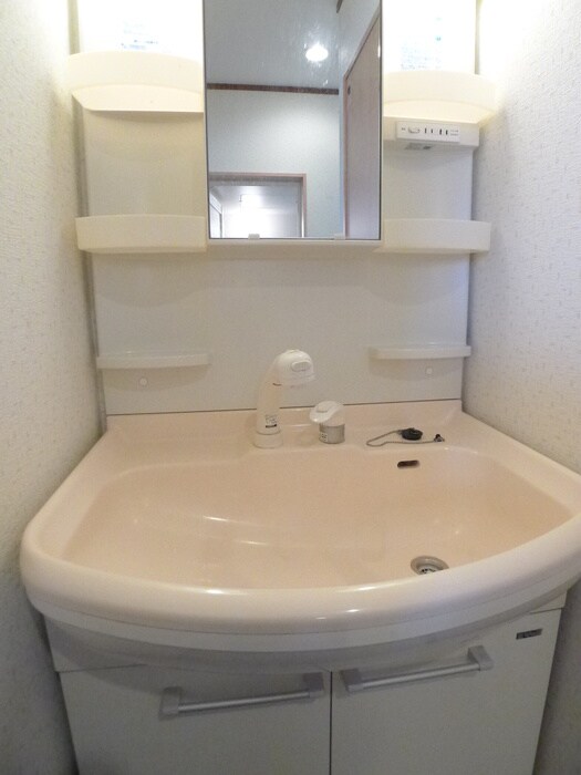 物件内観写真10　(洗面)