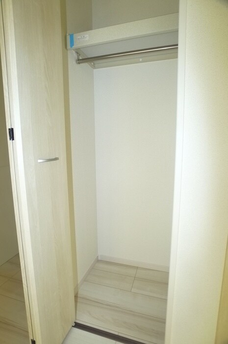 物件内観写真8　(収納)