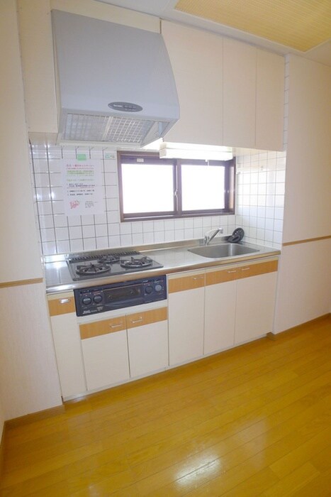 物件内観写真12　(洗濯機置場)