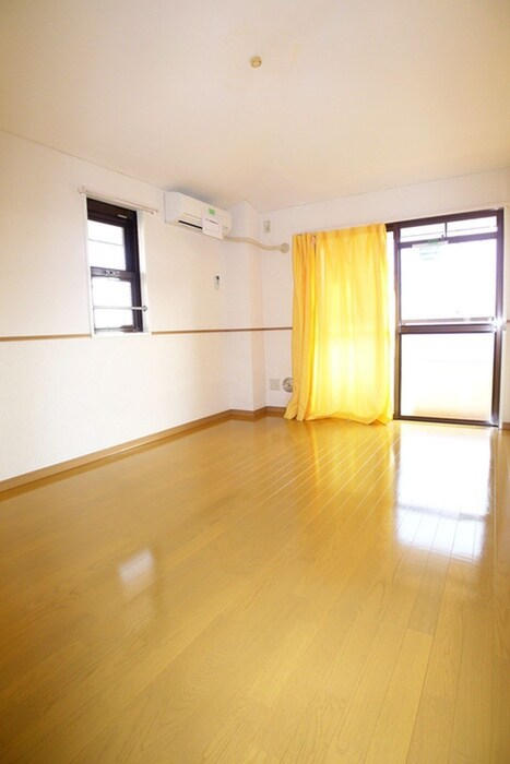 物件内観写真18　(居室)