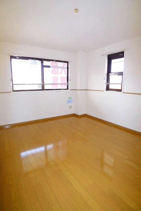 物件内観写真21　(居室)