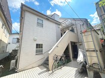 サーキット成田東の外観写真