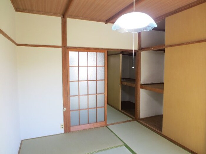 物件内観写真10　(居室)