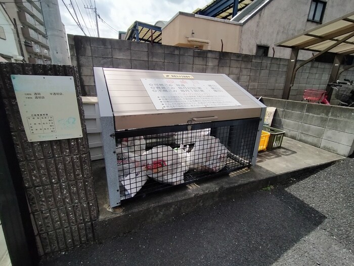 物件外観写真6　(建物設備)