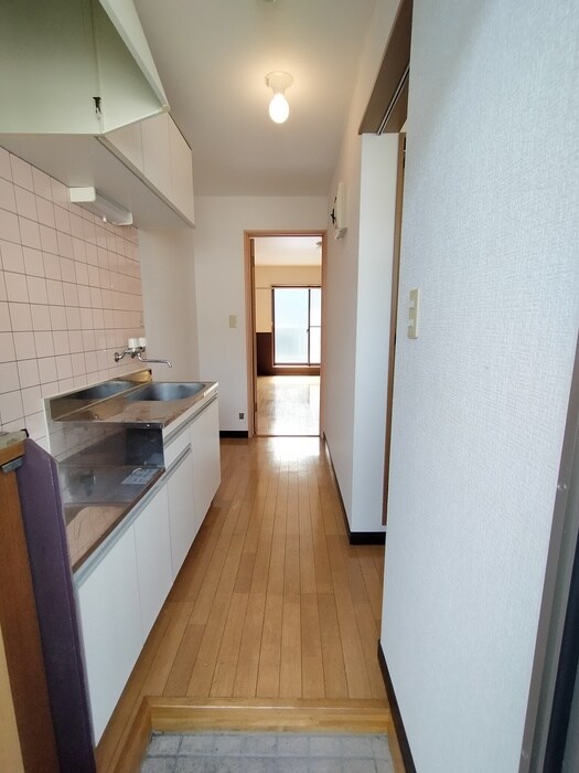 物件内観写真19　(廊下)