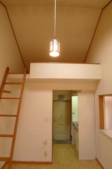 物件内観写真9　(居室)