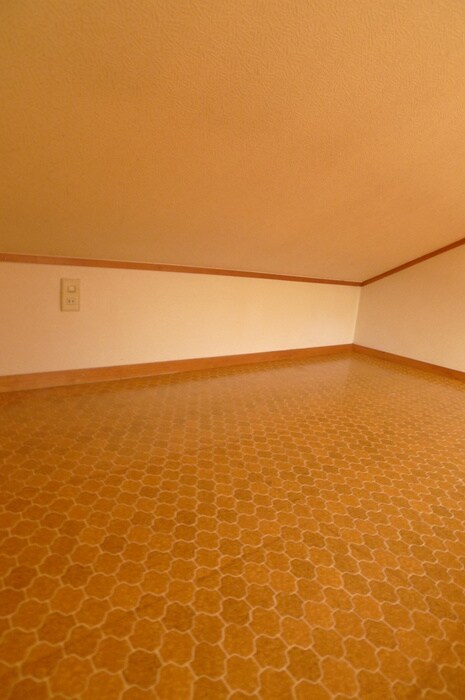 物件内観写真12　(ロフト)