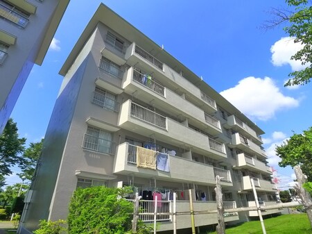 さつきが丘西住宅１号棟(５０４)外観写真