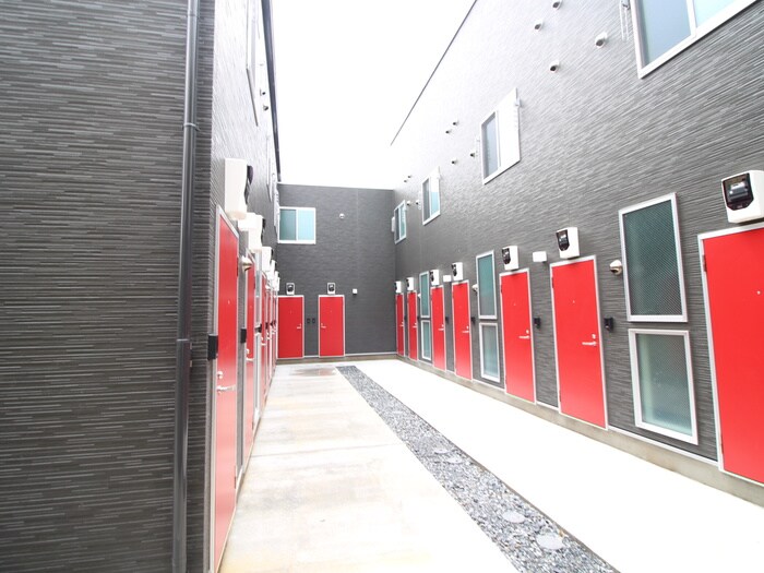 物件外観写真2　(外観写真)