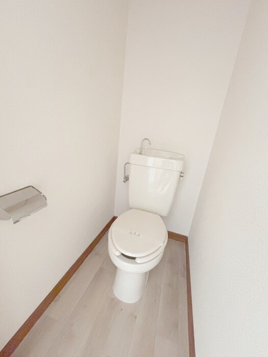 物件内観写真11　(トイレ)