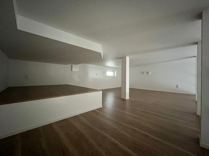 物件内観写真9　(ロフト)