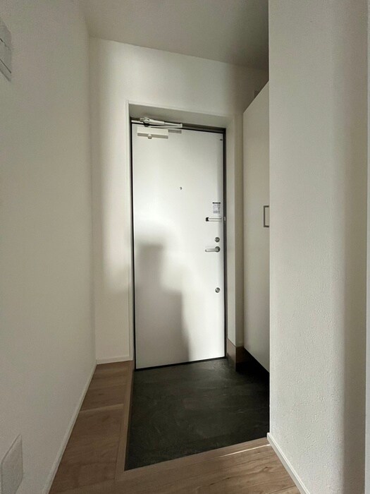 物件内観写真14　(玄関)