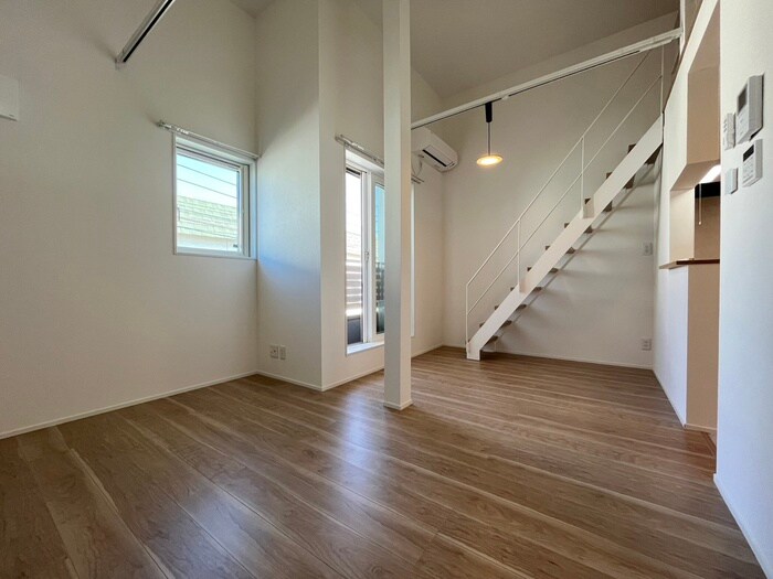 物件内観写真19　(居室)