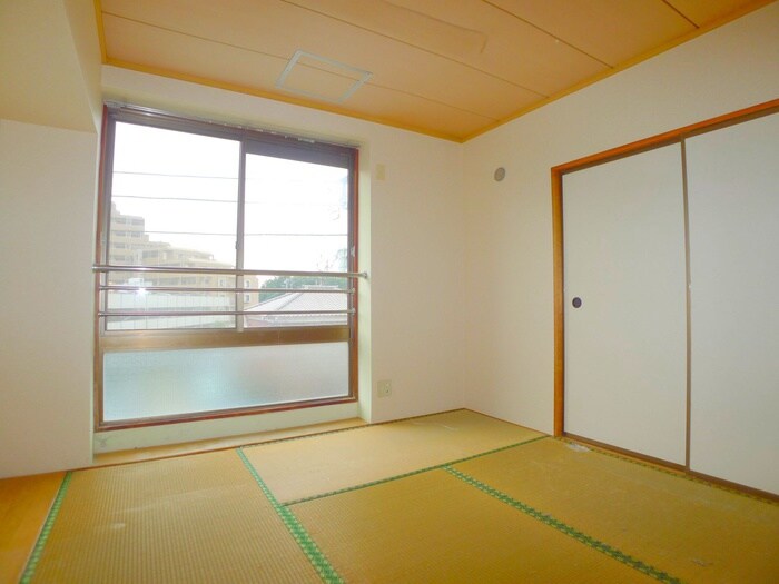 物件内観写真21　(室内からの展望)