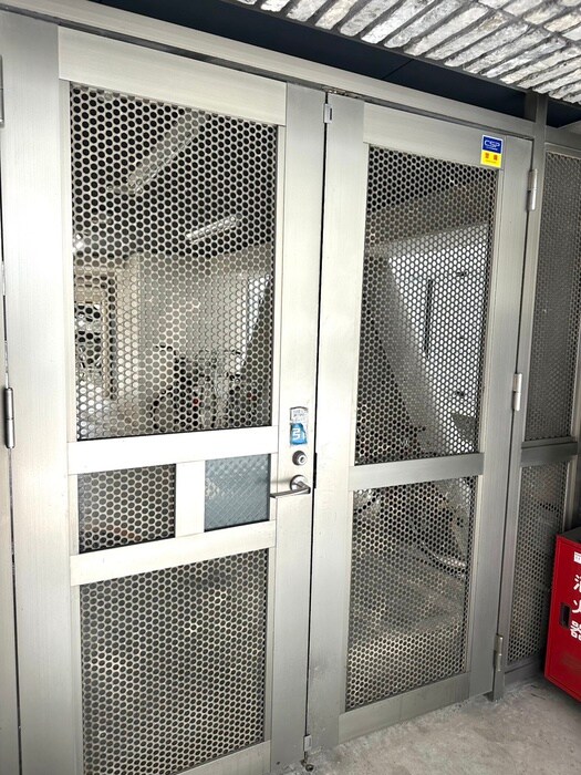 物件外観写真6　(建物設備)