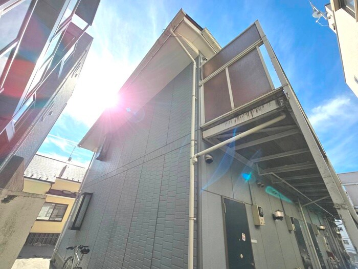 物件外観写真2　(外観写真)