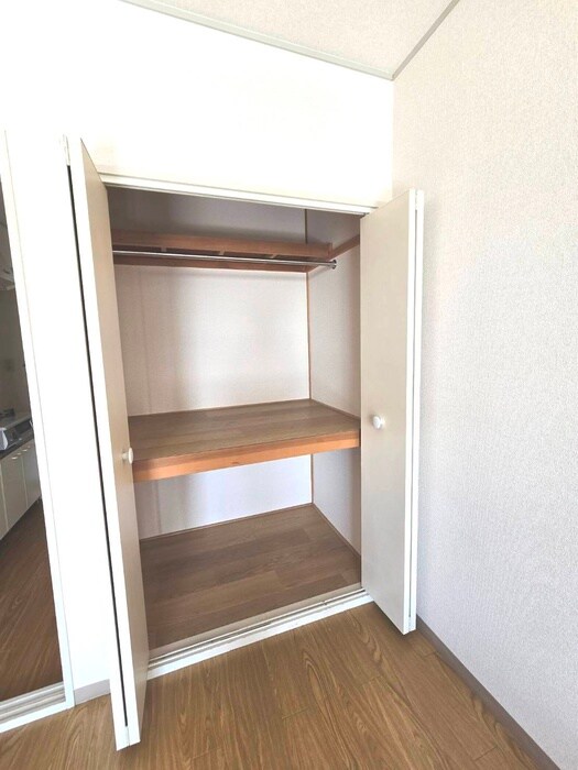 物件内観写真9　(収納)