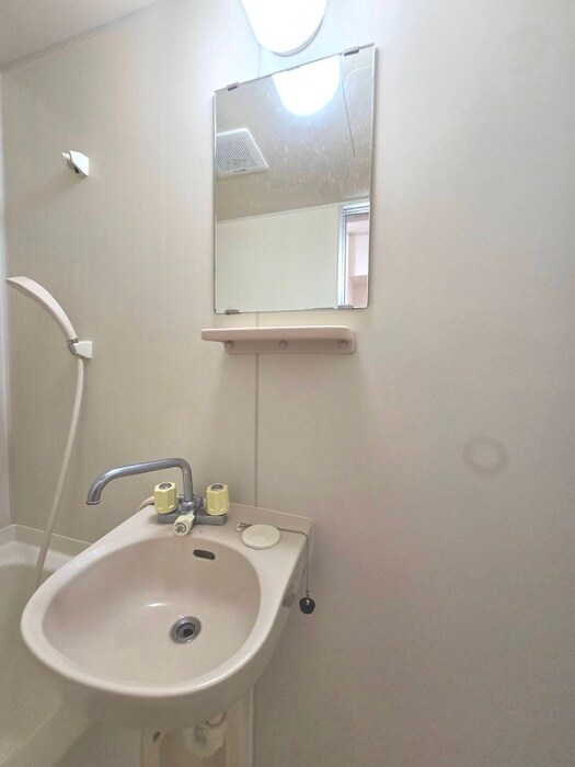 物件内観写真17　(洗面)