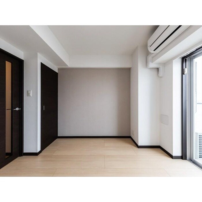 物件内観写真3　(居室)