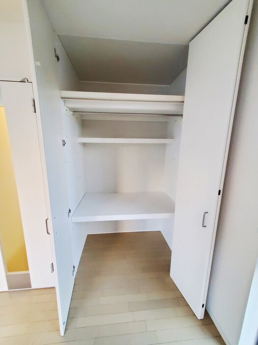 物件内観写真16　(収納)