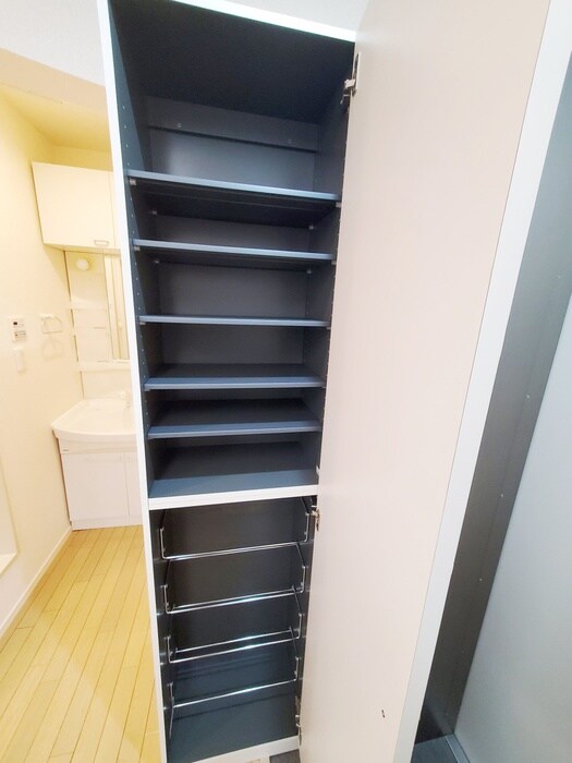 物件内観写真18　(靴箱)