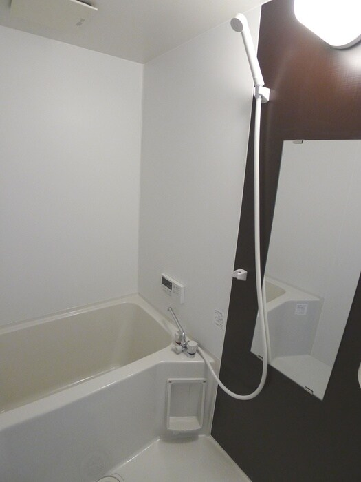 物件内観写真12　(バス／シャワールーム等)