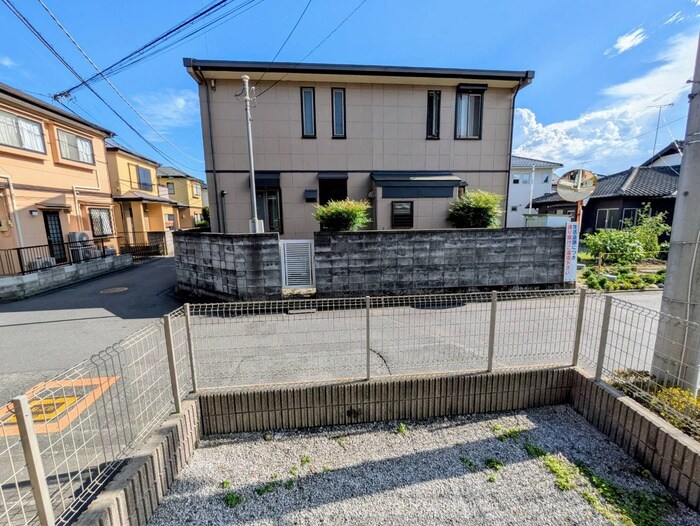 物件内観写真14　(室内からの展望)