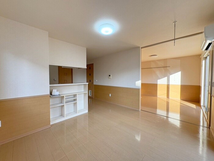 物件内観写真6　(居室)