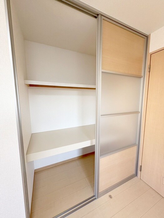 物件内観写真19　(収納)