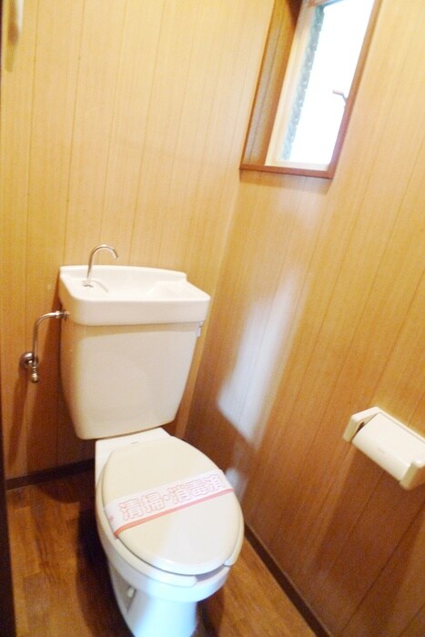 物件内観写真17　(トイレ)