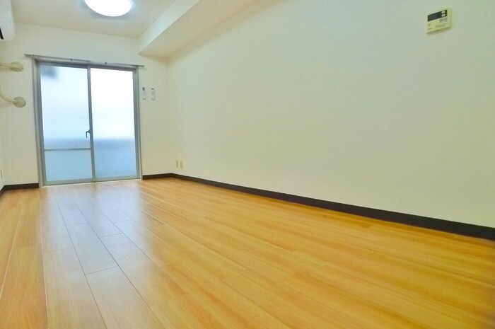 物件内観写真5　(居室)