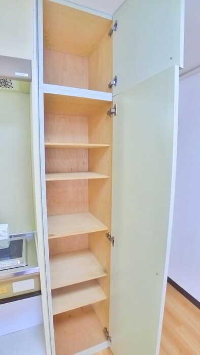 物件内観写真8　(収納)