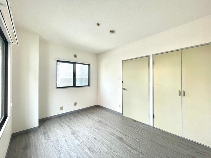 物件内観写真8　(居室)