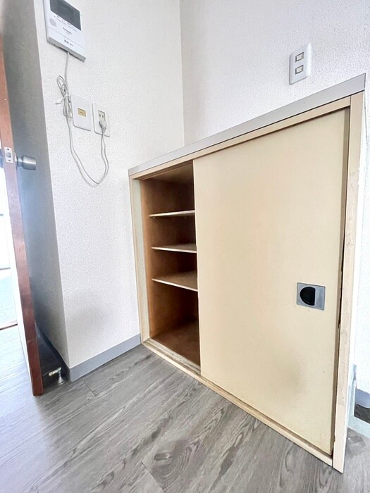 物件内観写真19　(靴箱)