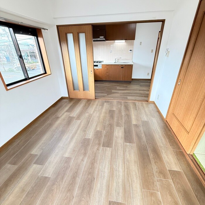 物件内観写真13　(居室)