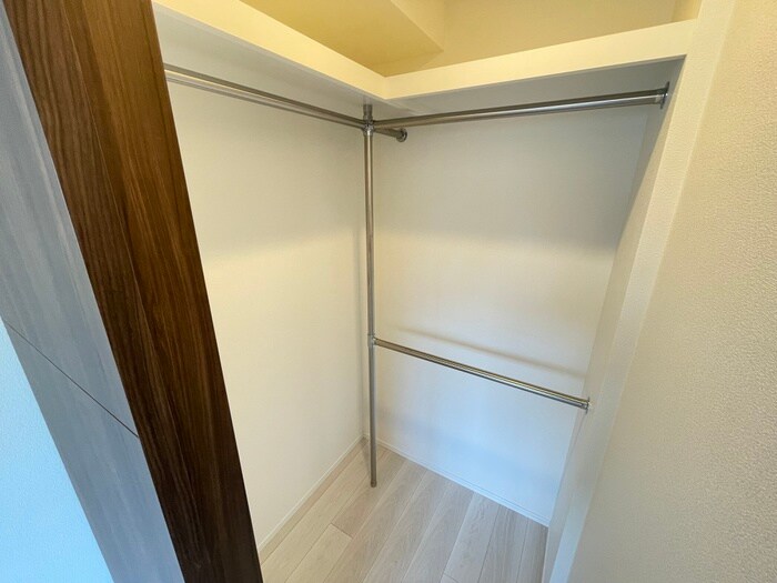 物件内観写真10　(収納)