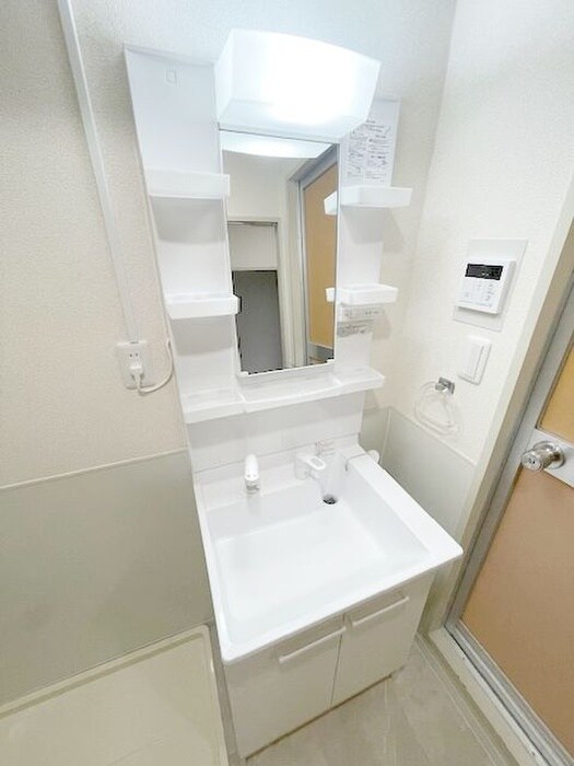 物件内観写真12　(洗面)