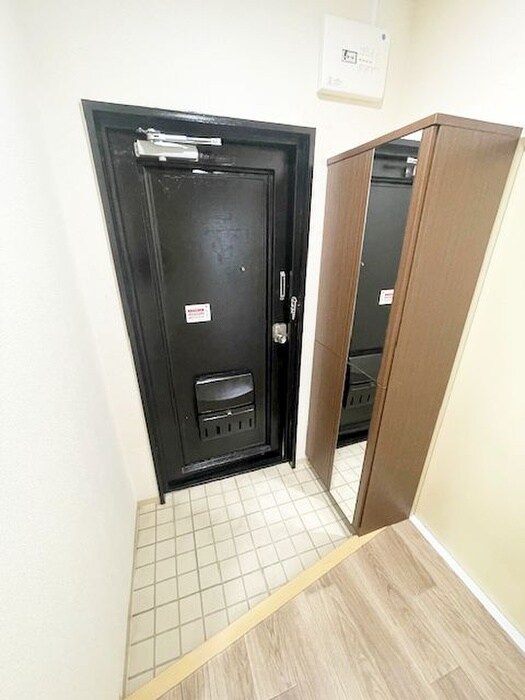 物件内観写真21　(玄関)